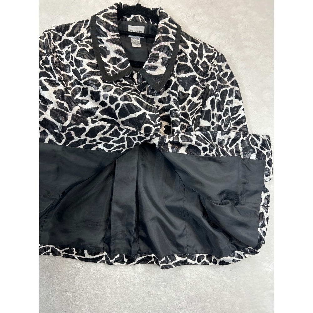 Chico's Jacket Womens 2 Black White Giraffe Print‎ Crinkle Metallic 3/4 Sleeve - Picture 3 of 6